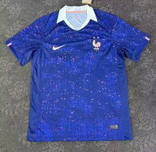 Francia 2025-2026 Local