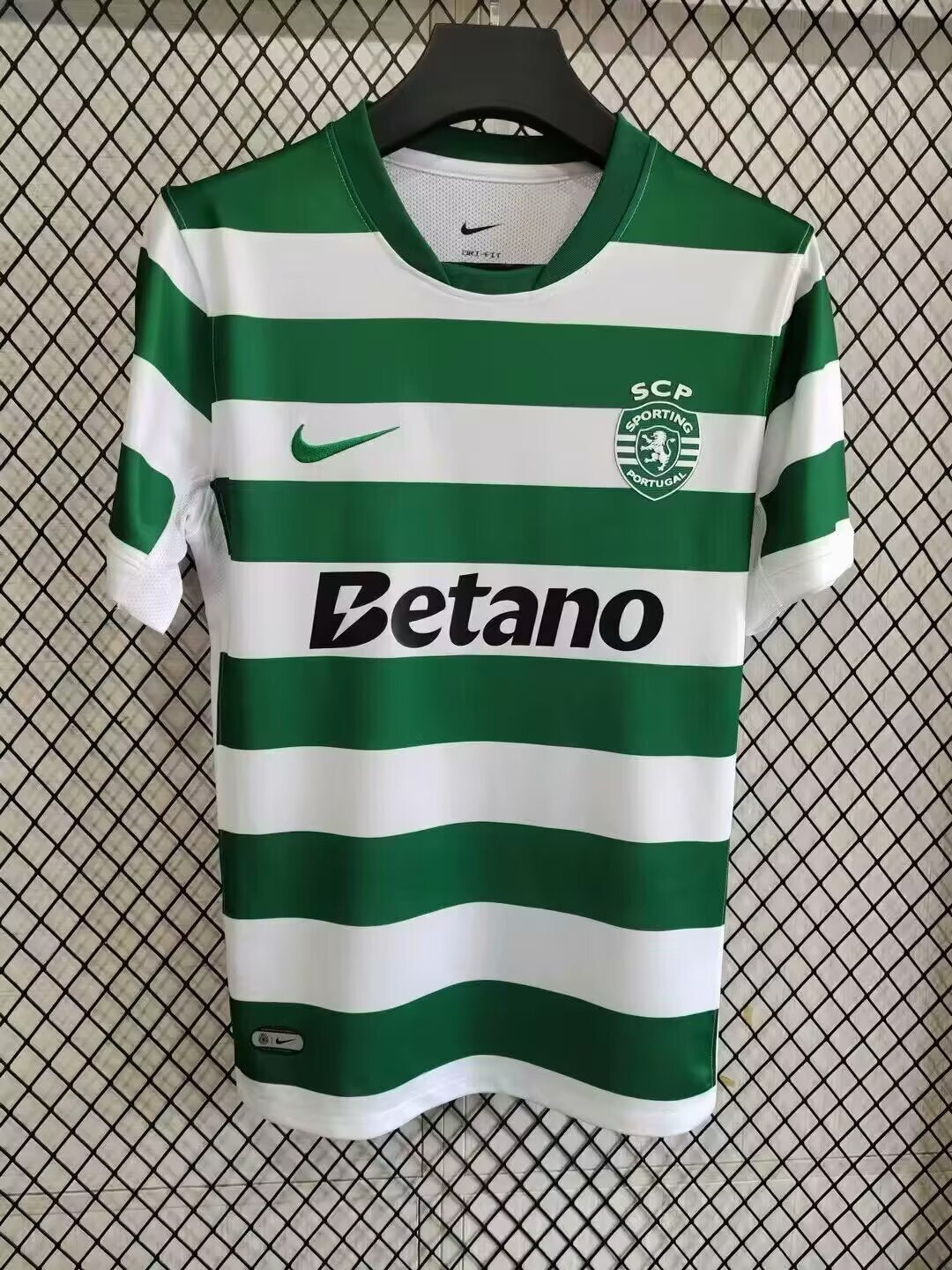 Sporting Lisboa 25-26 Local